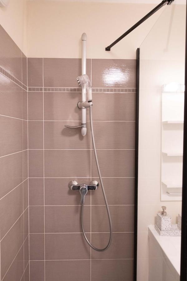 Apartament Machouart Le Duplex -Parking Gratuit Equipee Commodites- Aubervilliers Zewnętrze zdjęcie